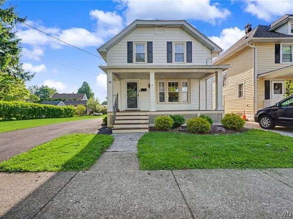 14 Field Ave, Lancaster, NY 14086