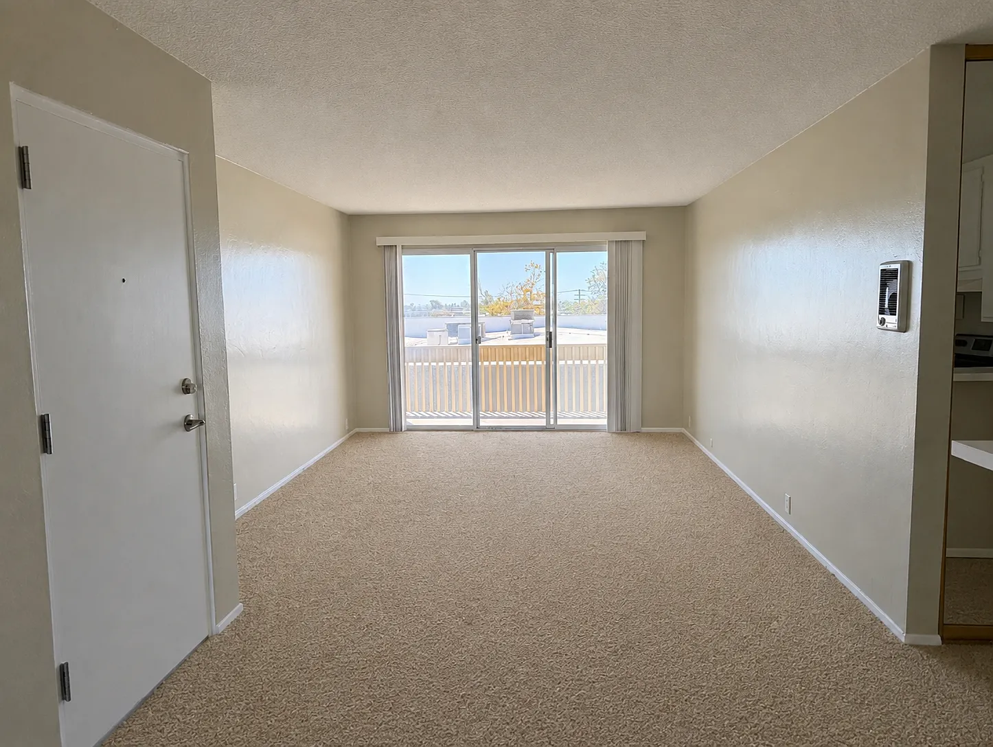 1855 Diamond St — Photo 3