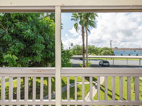 2nd image of 825 Santa Isabel Blvd