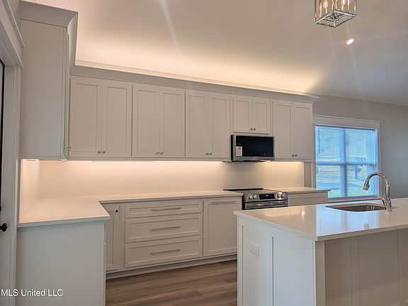 3rd image of 7358 Ahi Dr