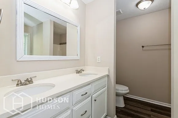 426 Madison Ave — Photo 13