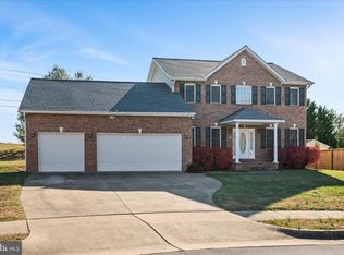 106 Plum Ct, Stephens City, VA 22655