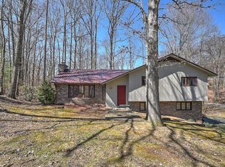 625 Dover Ave, Mt Carmel, TN 37645
