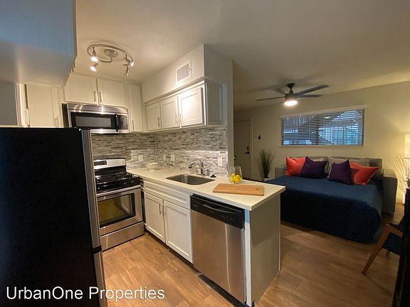 4th image of 400 Westmoreland St APT 7