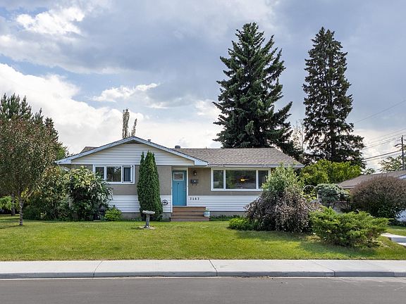 2nd image of 7107 96b Ave NW