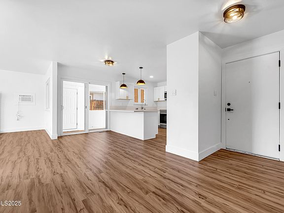 5th image of 1855 Verano Dr