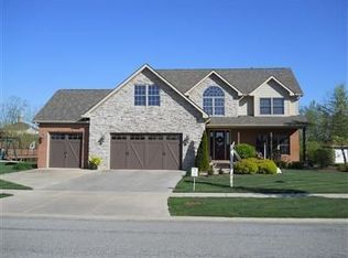 10591 Northcote Dr, Saint John, IN 46373