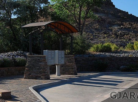 5th image of 485 Escondido Cir
