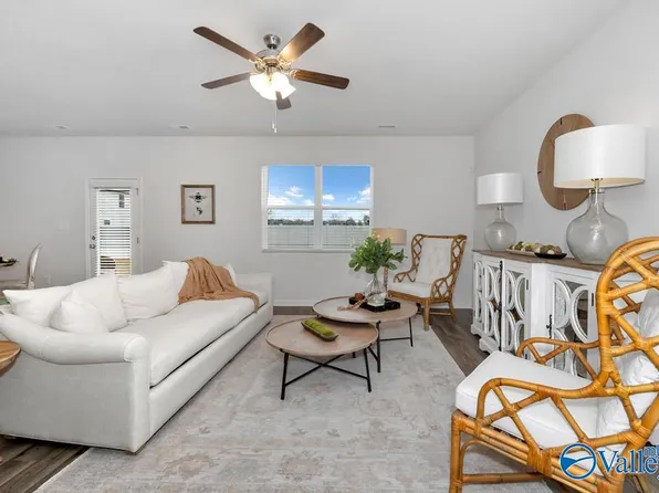 107 Maple Spring Trl, Madison, AL 35758