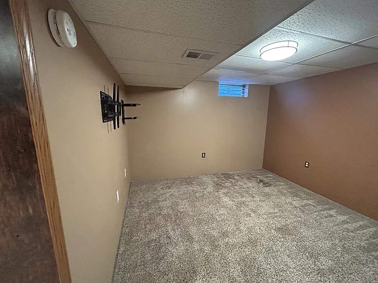 1425 Bellflower Ln — Photo 26