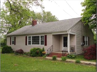 51 Pier Rd, Greenwich, NJ 08323