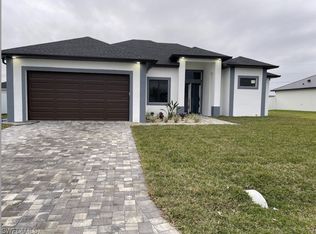 476 NE 1st Place Cpe, Cape Coral, FL 33909
