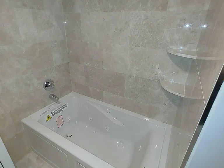 49 Clifford St #1 — Photo 9