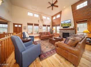 60 Discovery Ln, Fraser, CO 80442