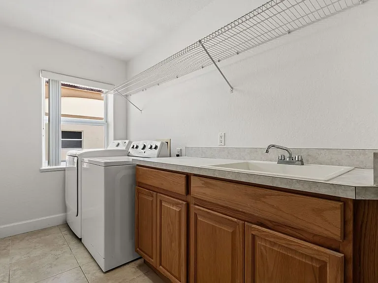 807 Mystic Dr #C-510 — Photo 15