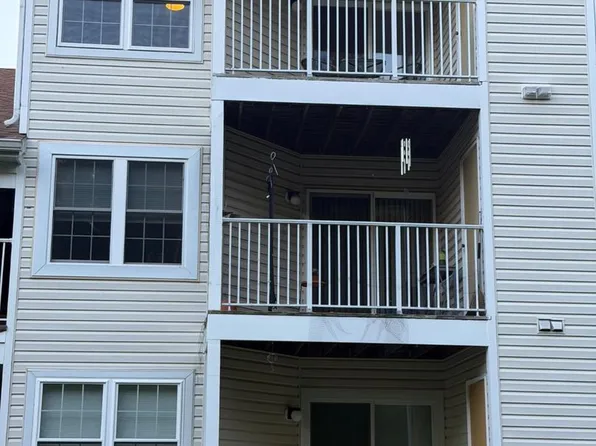 536 Walden Cir, Robbinsville, NJ 08691