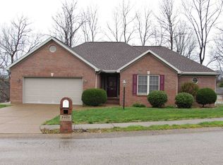 8409 Buck Ridge Trl, Evansville, IN 47712