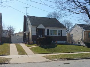 149 Ave 257 St, Rosedale, NY 11422