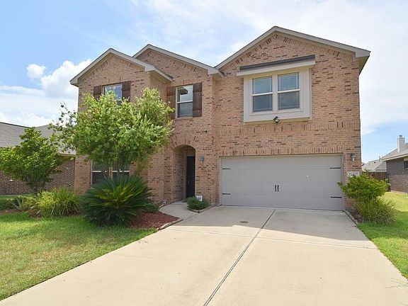 3rd image of 2607 Maverick Park Ln