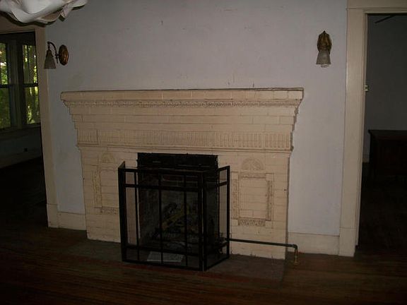 5th image of 804 N 2nd St