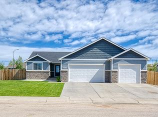 2114 Big Wood Dr, Gillette, WY 82718