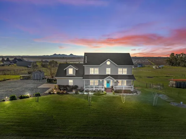 9798 Buena Vista Dr, Marysville, CA 95901