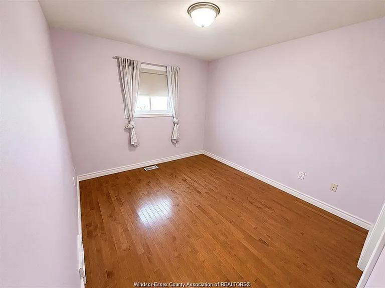 4665 Fontana Ave — Photo 7