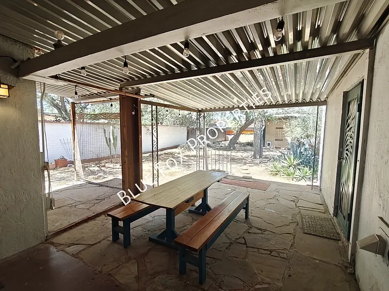 2233 N Isabel Blvd — Photo 35