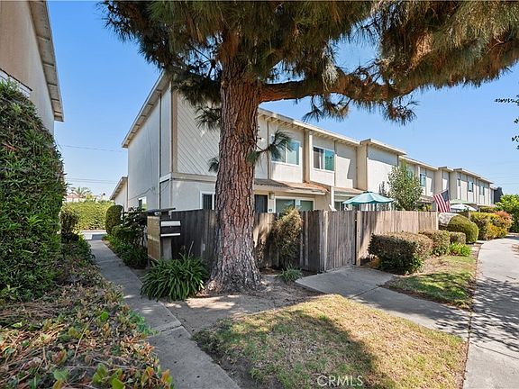4th image of 25205 Cypress St APT 7