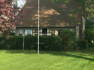 122 Lakeside Ct, Fremont, IN 46737