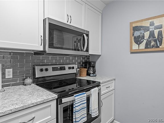 5th image of 288 Regatta Bay Cir Unit 2C