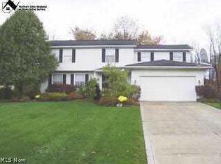 37114 Deer Run, Solon, OH 44139