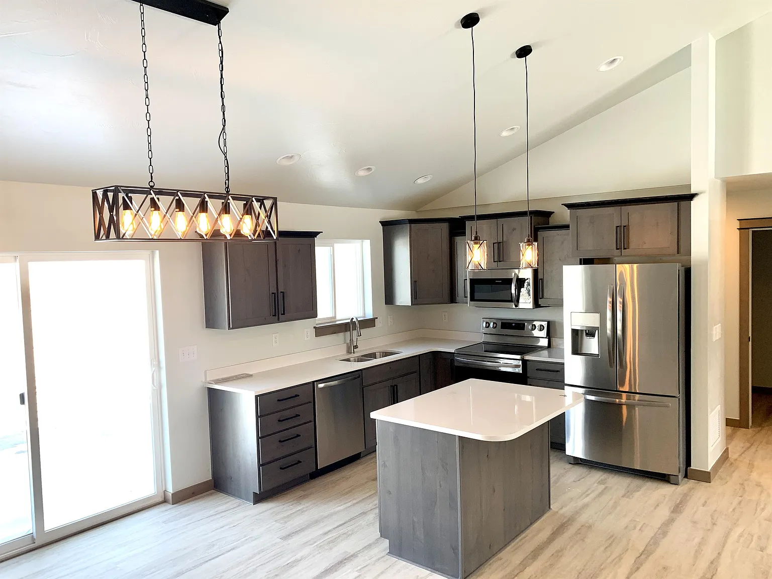 3915 Swan Road - A — Photo 3