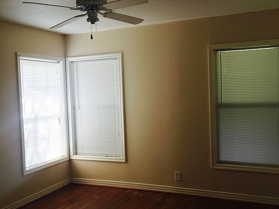 3rd image of 707 Orange Ave
