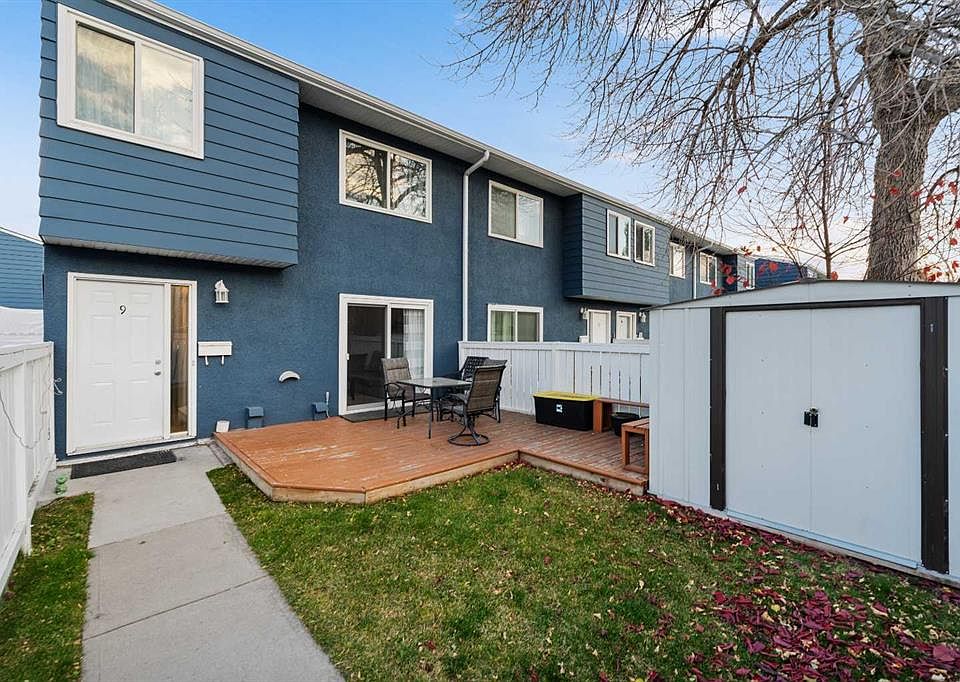 1st image of 251 N 90th Ave SE #9