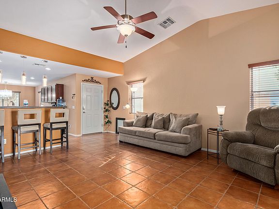 4th image of 2606 W Kristina Ave