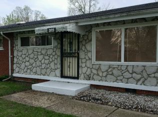 3115 Nottingham Ave, Markham, IL 60428