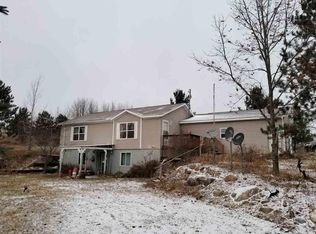 9615 E Lily Lake Rd, Gladwin, MI 48624