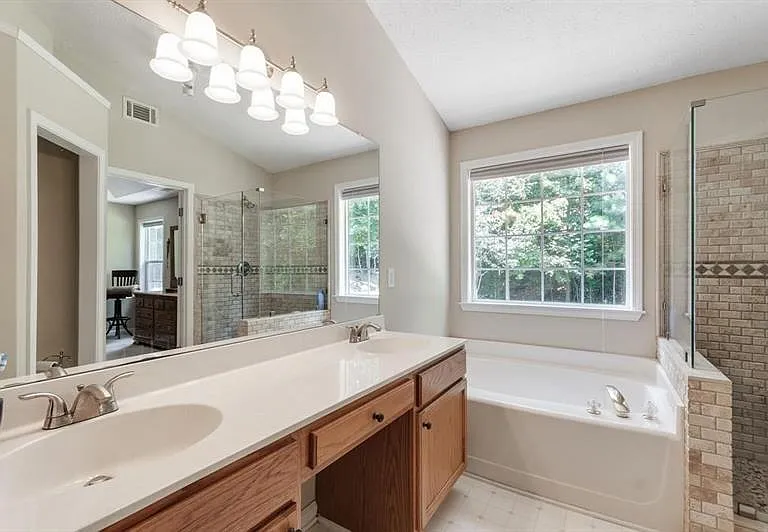 2630 Highland Pass — Photo 7