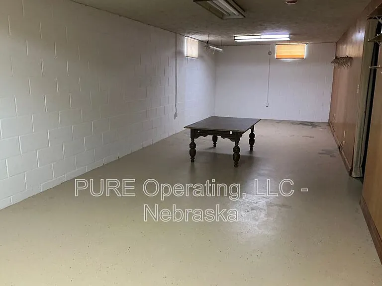 7602 Parker St — Photo 12
