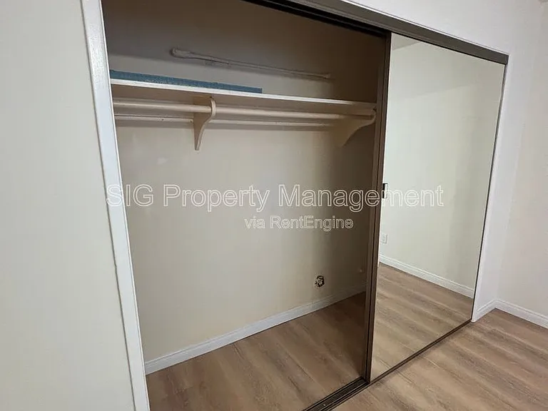 414 N Columbus Ave #A — Photo 9