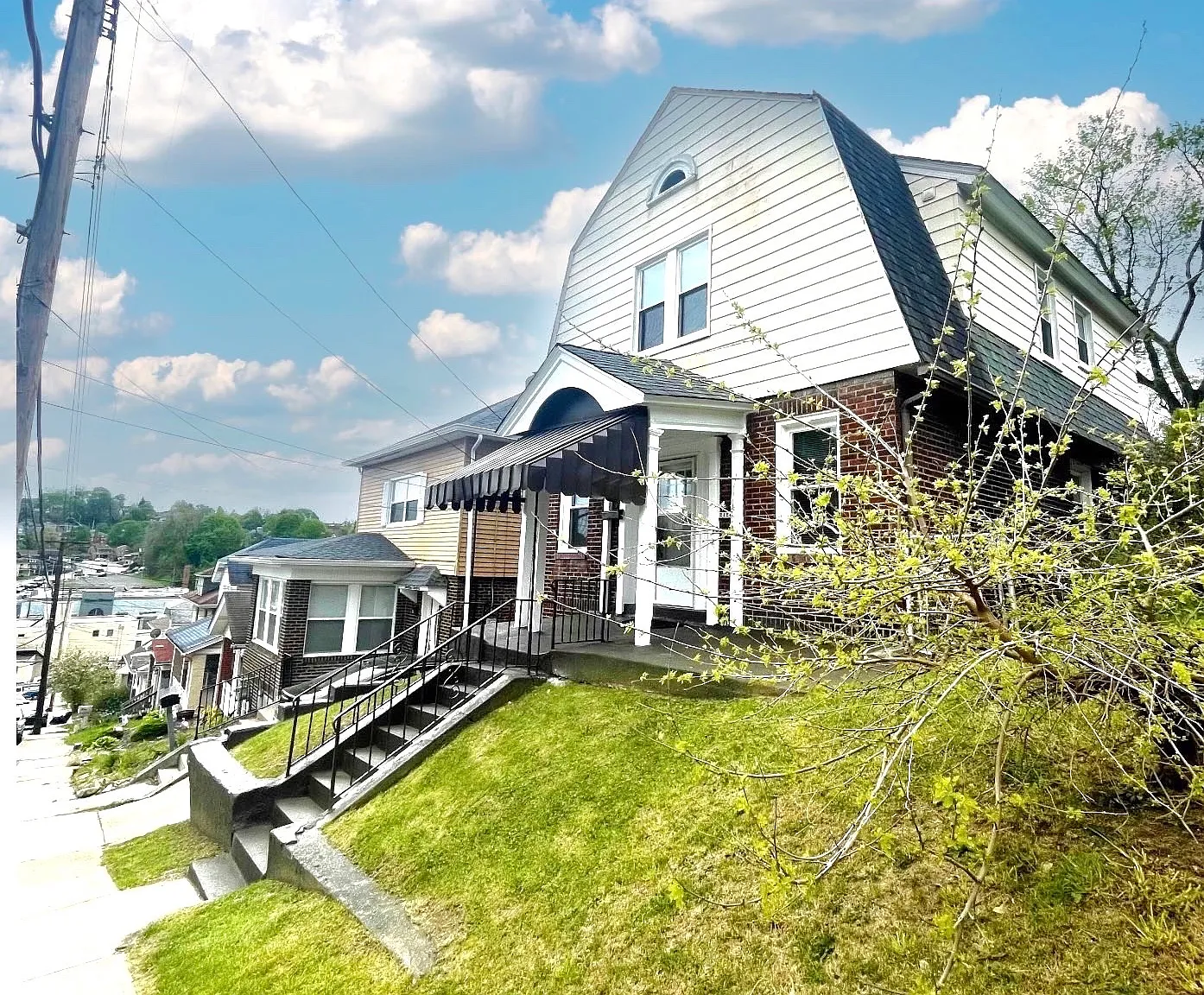 3 bed, 1230 sqft, $1,600 — Photo 2
