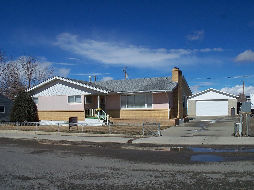 1st image of 109 White Mountain Dr