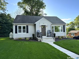 234 Skokorat Rd, Beacon Falls, CT 06403