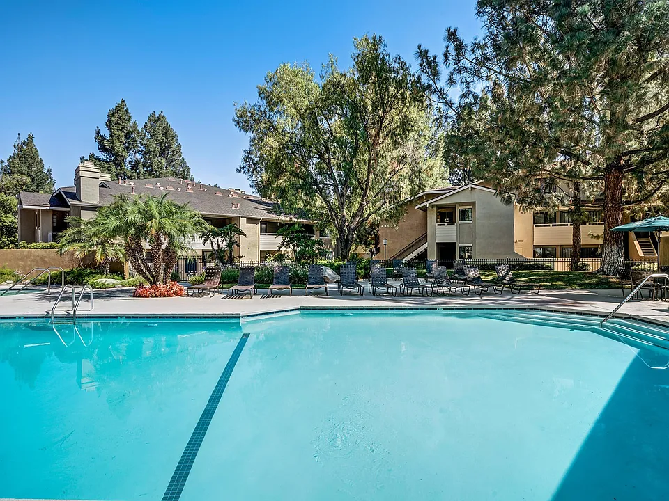 StoneCreek Apartment Homes