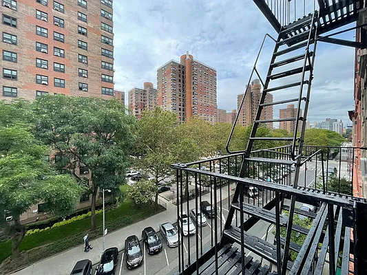 Rented by Alpha Properties NYC I LLC | media 5