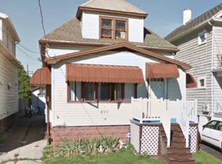 295 Fenton St, Buffalo, NY 14206