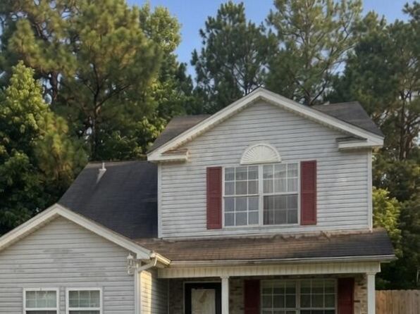 13513 Warren Dr