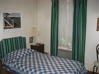 3rd image of 6 Harmon St