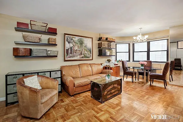 Sold by MEIER | media 24